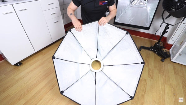 How To Assemble the Daylite 4 90cm Octagonal Softbox