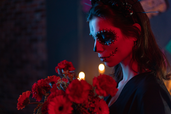 How to Use RGB Lighting in Your Halloween Photography!