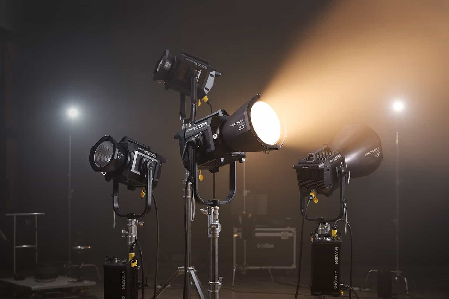 Advanced Film & TV Lighting with G-Mount Light Modifiers ...