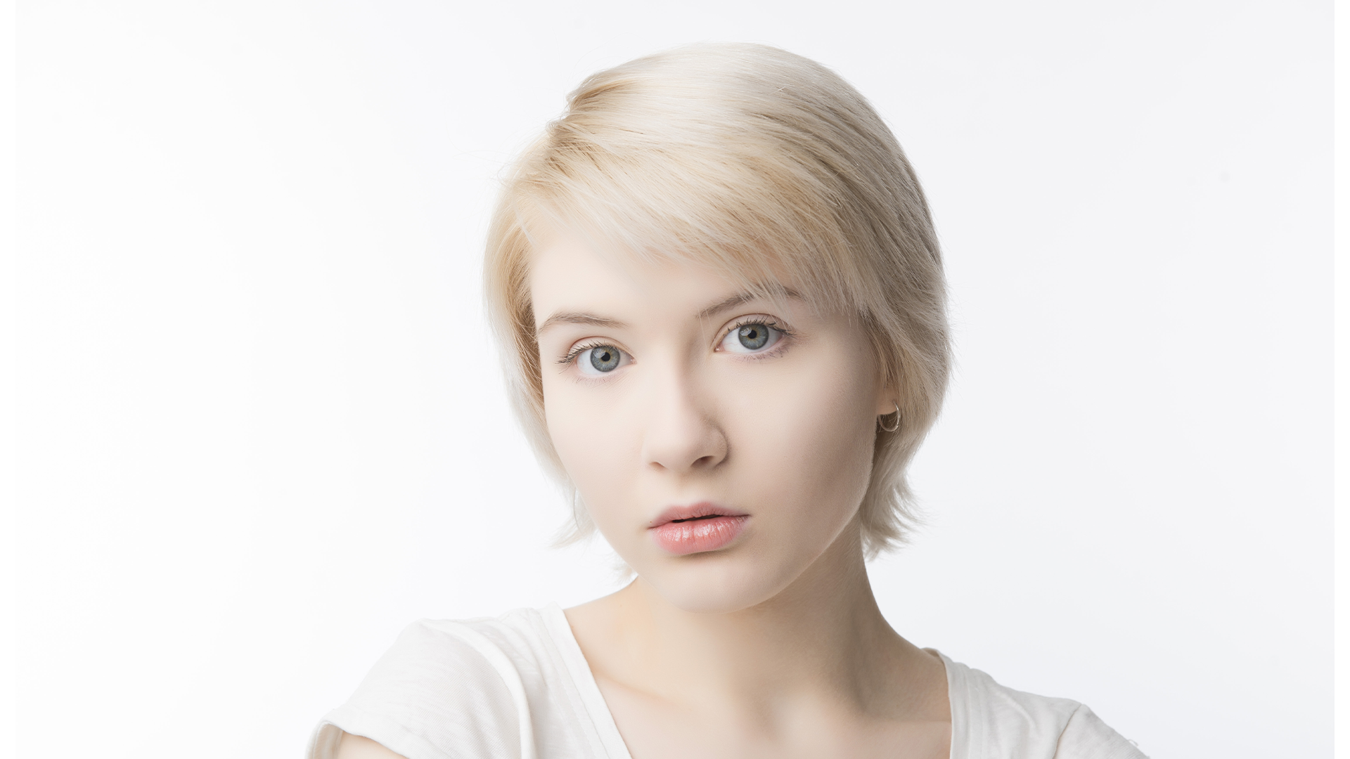 How to Shoot High Key Photography - EssentialPhoto & Video