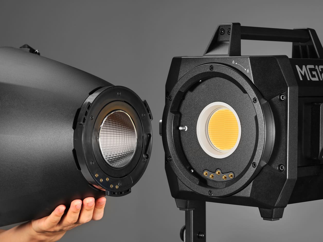 Install Godox KNOWLED MG1200Bi Powerful LED Light In 5 Steps
