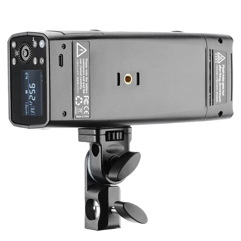 AD200PRO Single Head Portrait Photography Kit by Sean Tucker