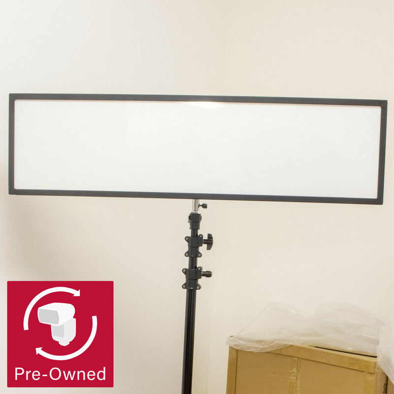 Mettle Large 100W 5500-3200K Bi-Colour Super Soft LED Lighting Unit