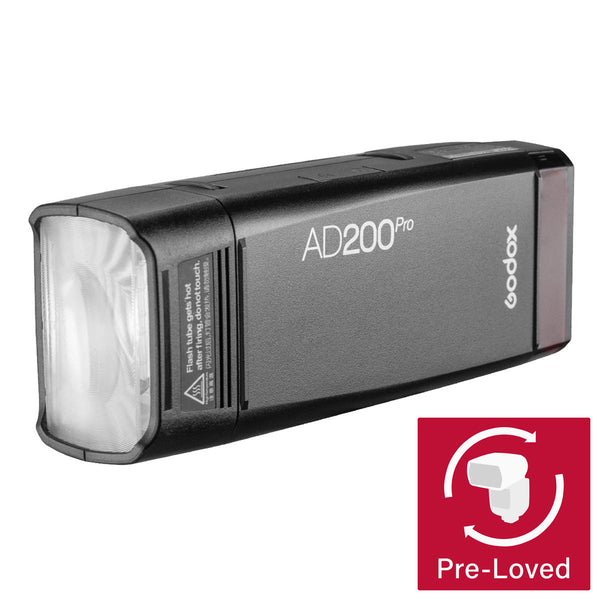 AD200Pro Portable Battery Powered Pocket Flash With TTL And HSS