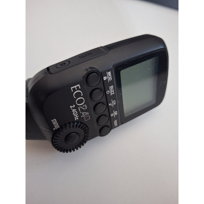 PiXAPRO ® ECO 2.4GHz (C) Trigger - Canon Marks on Screen