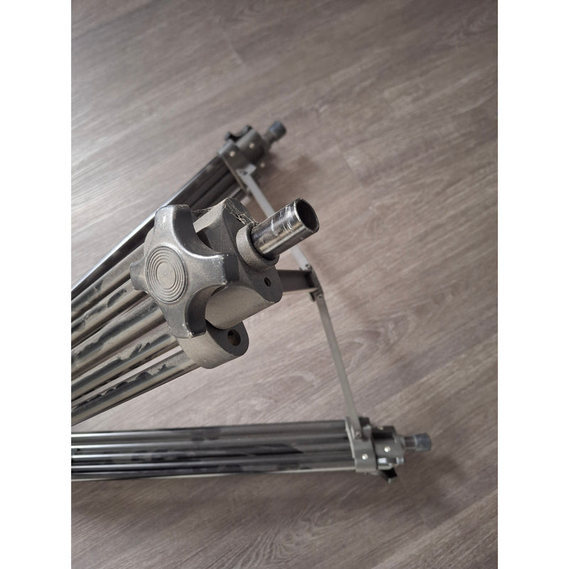 Aluminium Video Tripod Missing Cap on Leg