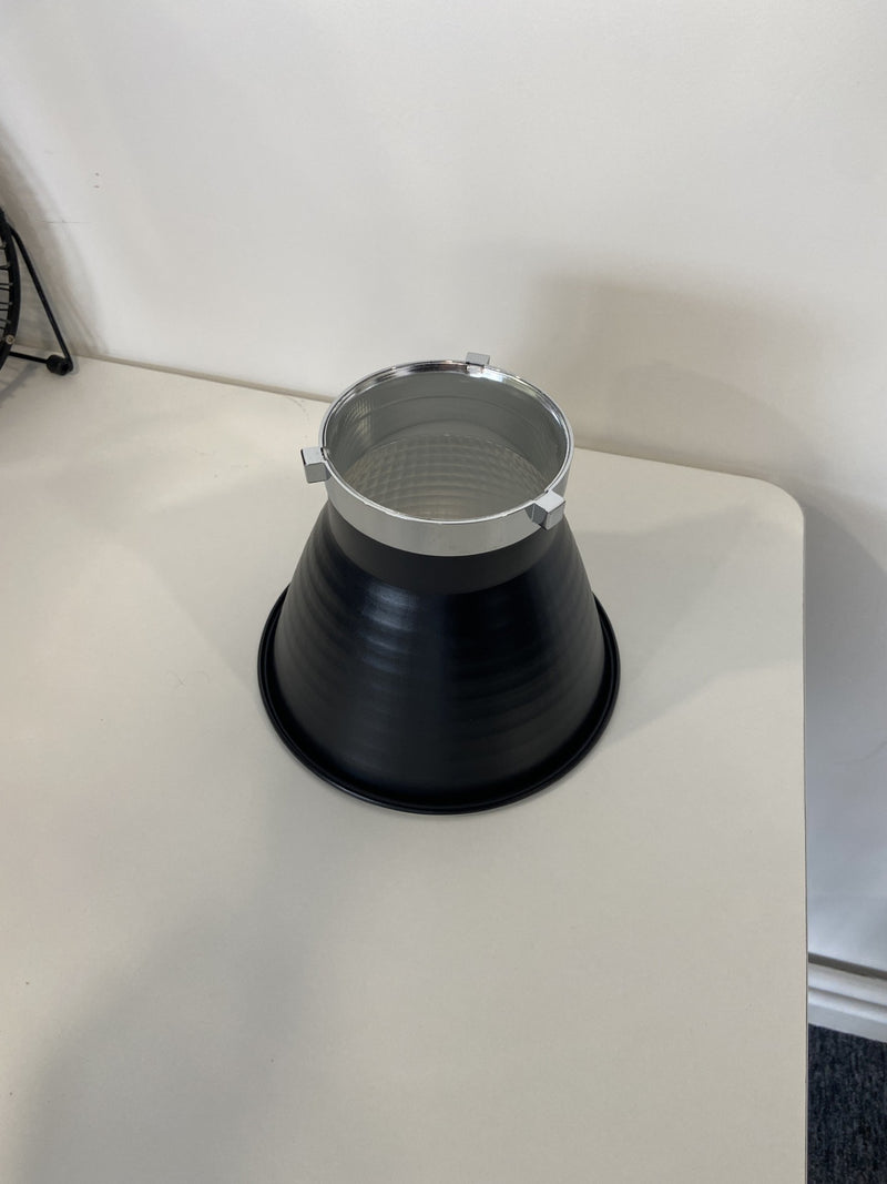 SL100Bi 100W Bi-Colour Lightweight & Portable LED Video Bowens Light
