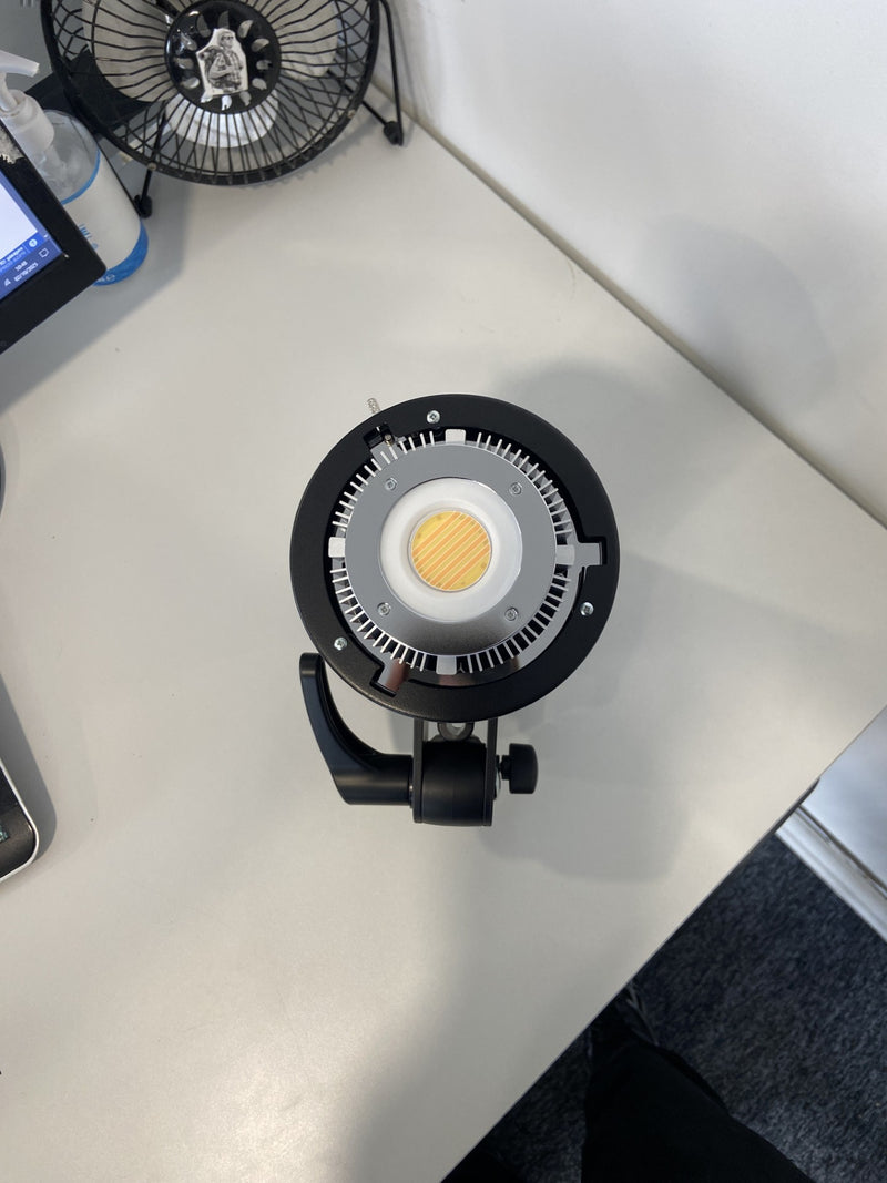 SL100Bi 100W Bi-Colour Lightweight & Portable LED Video Bowens Light