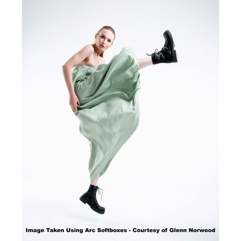 Image Taken Using 35x120cm (13.7"x47.2") Arc Strip Umbrella Softbox