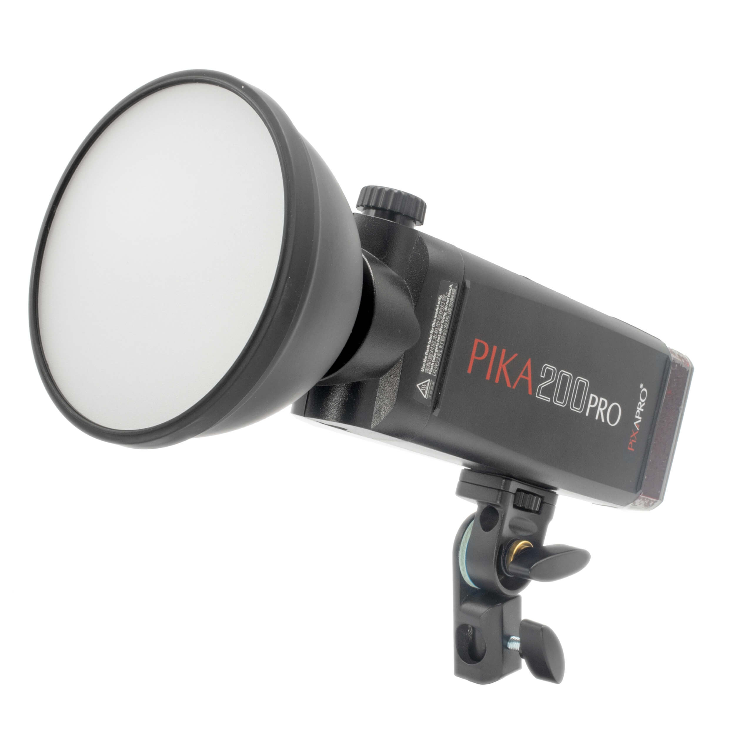 PIKA200Pro Power Flash & Reflector On Location By PixaPro 